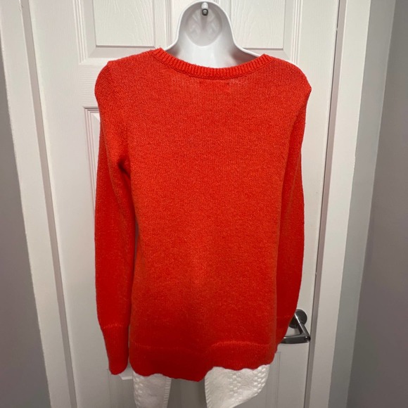 weater Hollister size  S  ORANGE V neck - Picture 4 of 8